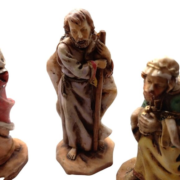 Hand-Painted Resin Nativity Set Of 4 Wise Men Figurines Christmas Vintage - Picture 5 of 11